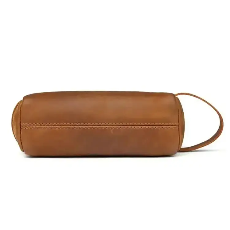 premium-leather-travel-toiletry-bag (4)